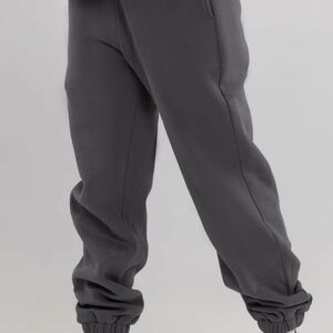 Travel Essentials Sweatpants - NWT/Never Worn in Steel Grey - Size Large